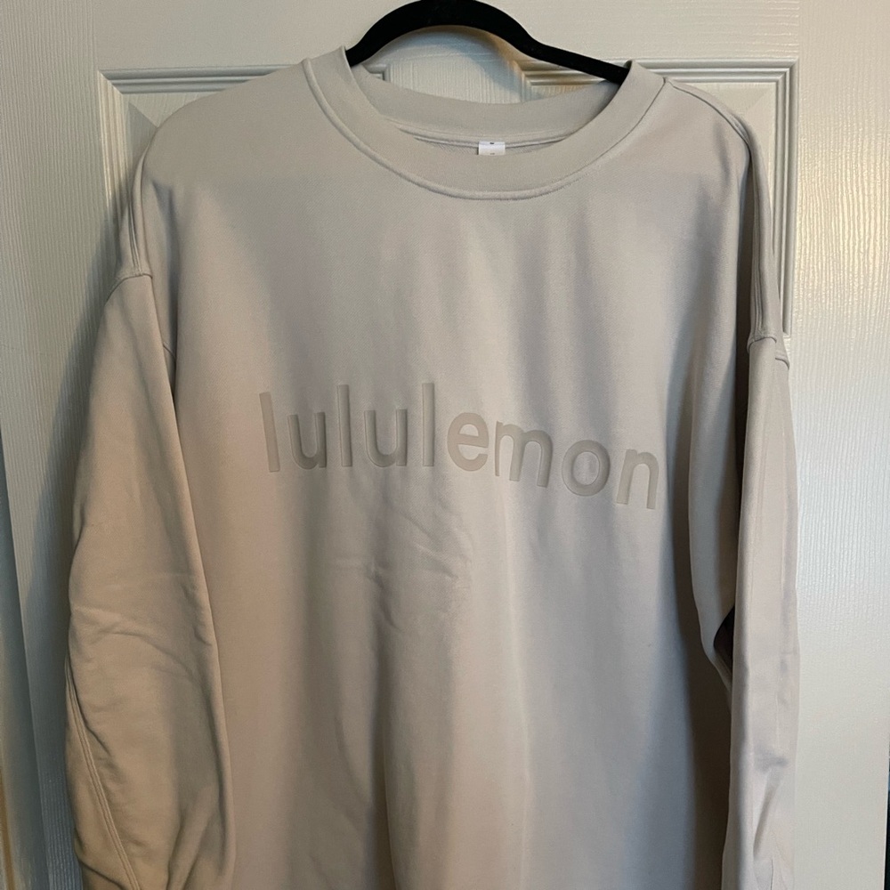 Lululemon perfectly oversized crew “graphic”